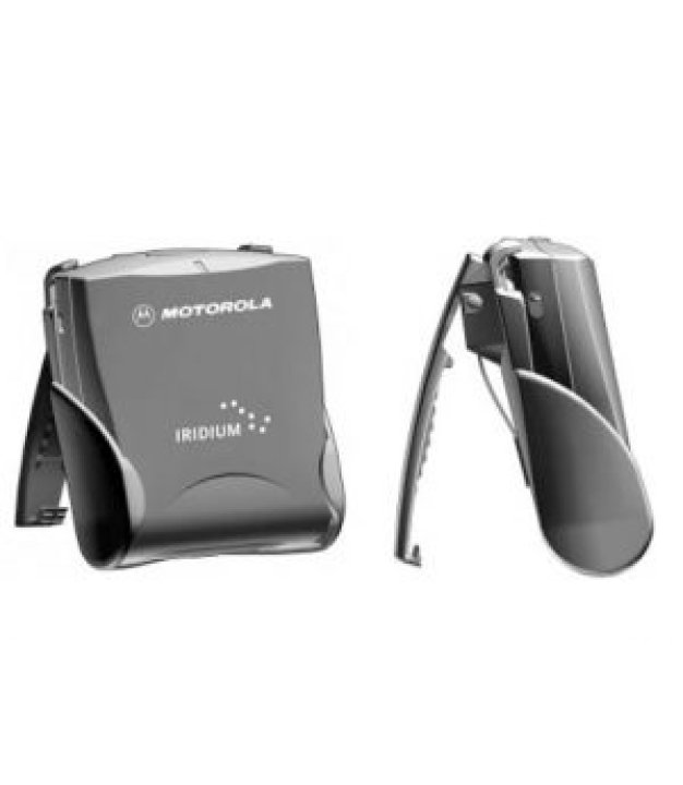 Iridium 9501 satellite pager — front and side views