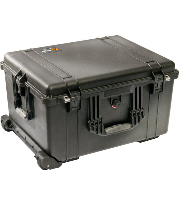 Pelican 1620 Protector rolling case — open with foam