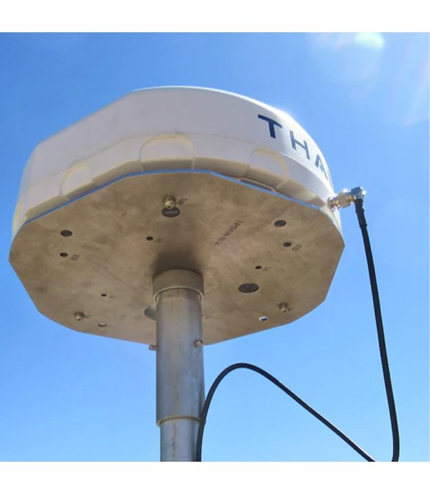 Thales VesselLINK antenna on the vessel link mount against blue sky