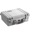 Pelican 1520 Protector case in silver — closed thumbnail